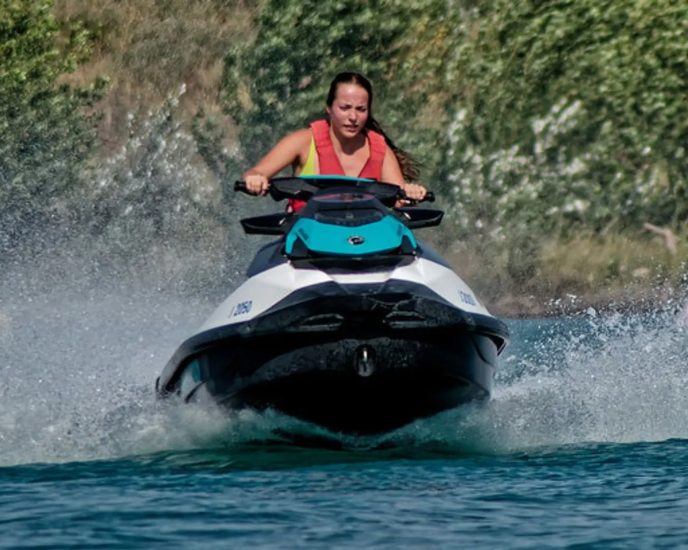 Jet Skiing – Bentota, Negombo