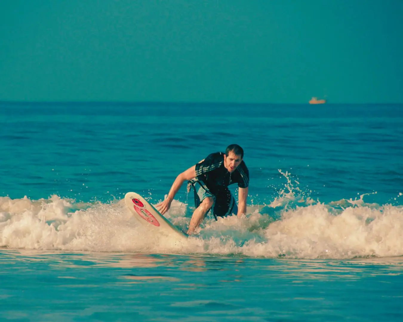 surfing sri lanka